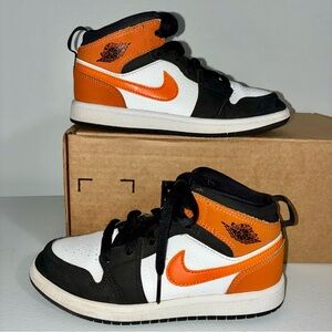 Nike Air Jordan 1 Mid shattered backboard Shoes Boys Size 13c